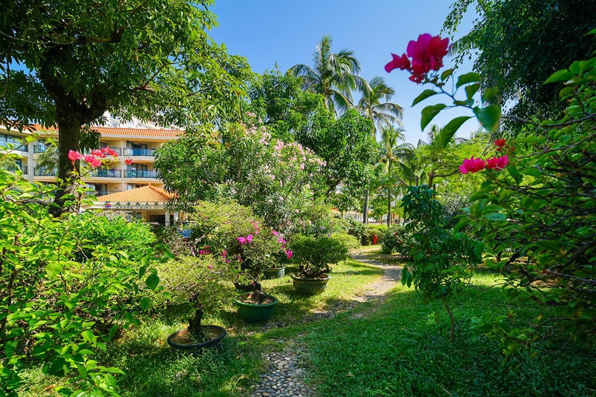 Sanya South China Hotel Екстериор снимка