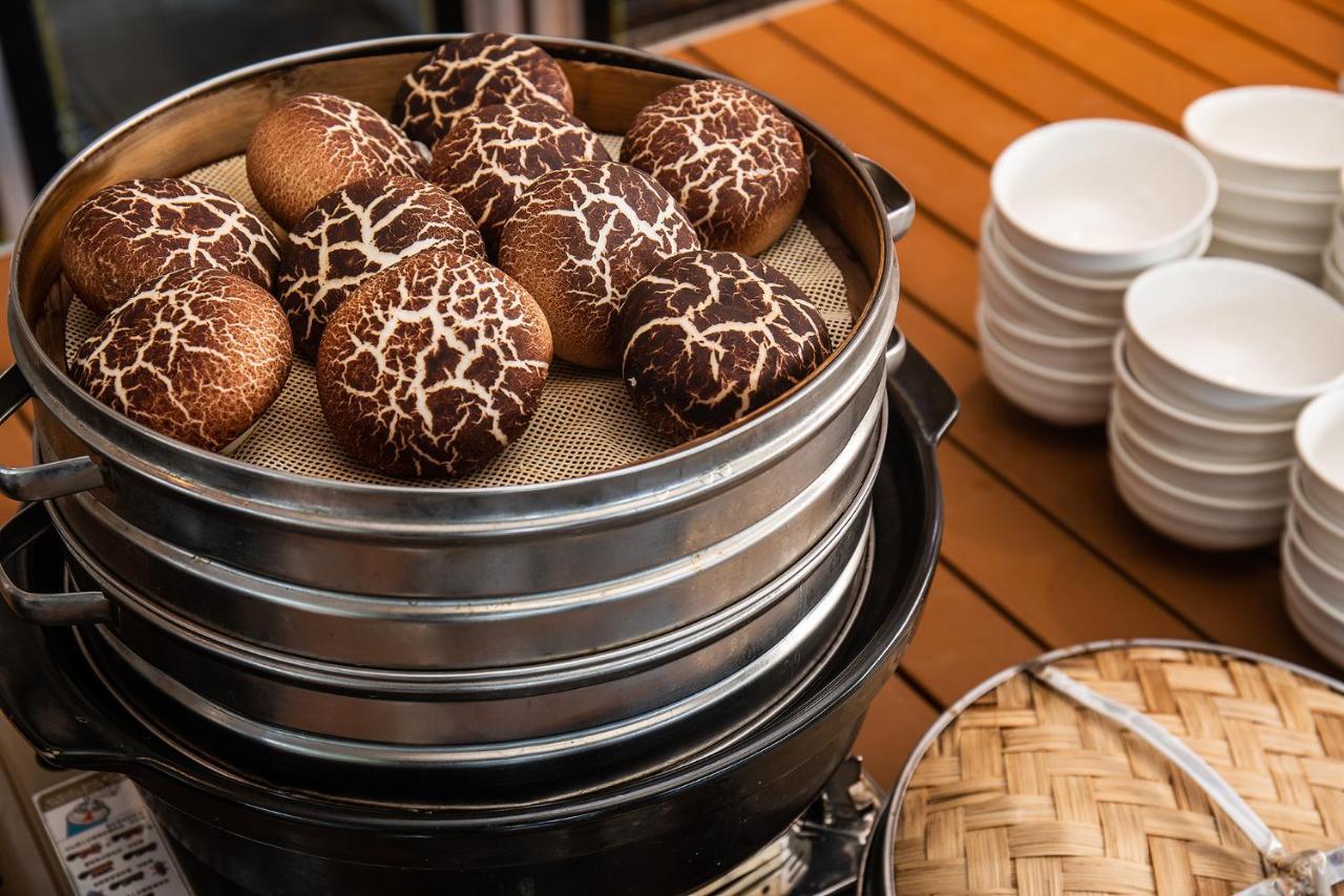 Sanya South China Hotel Екстериор снимка