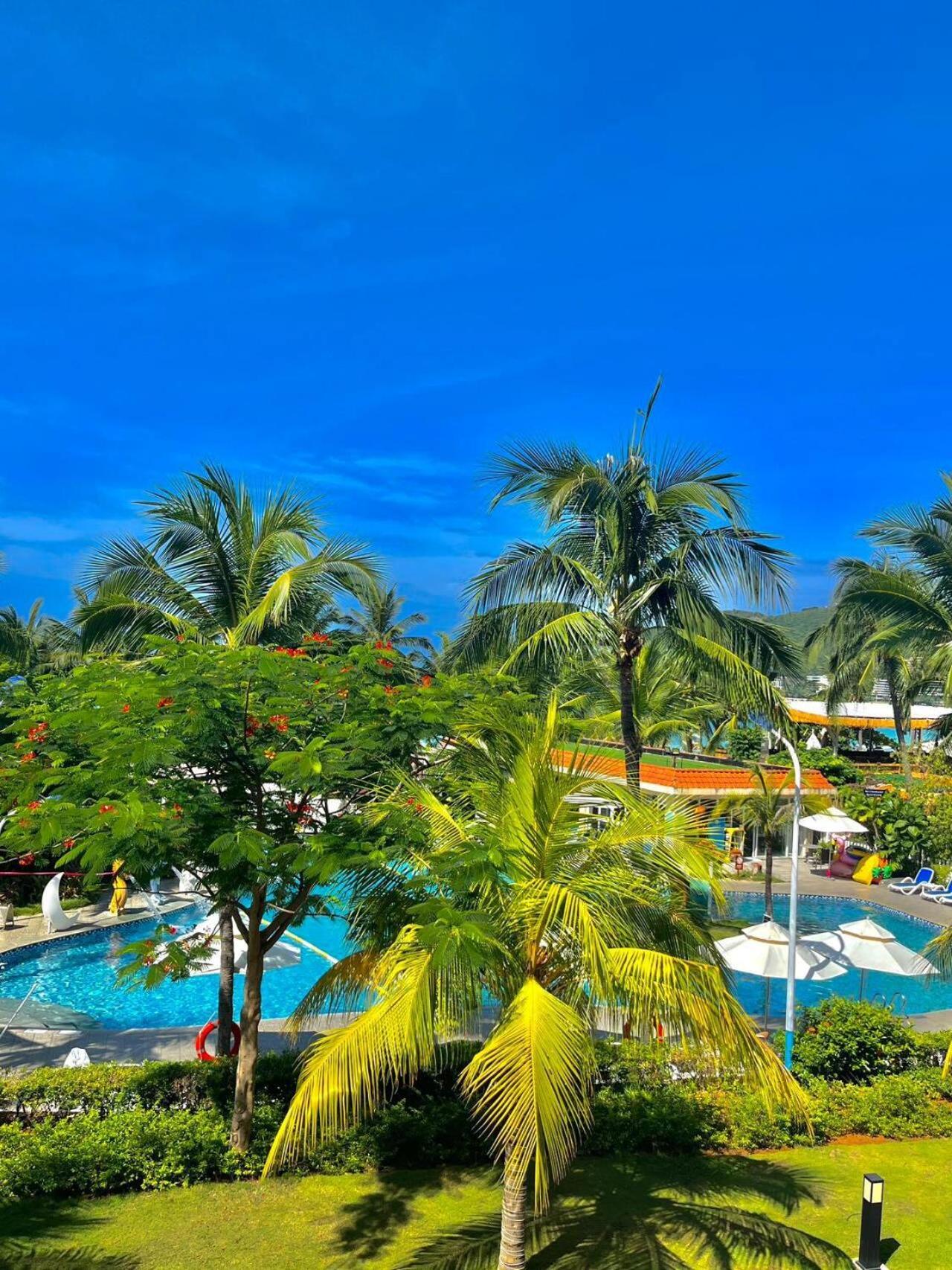 Sanya South China Hotel Екстериор снимка