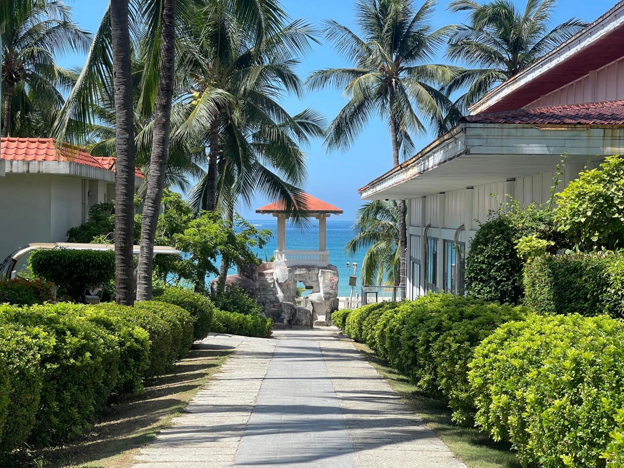 Sanya South China Hotel Екстериор снимка